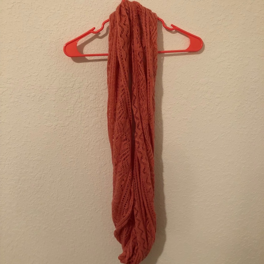 Infinity scarf